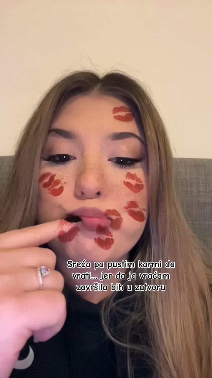 @Vale🩶