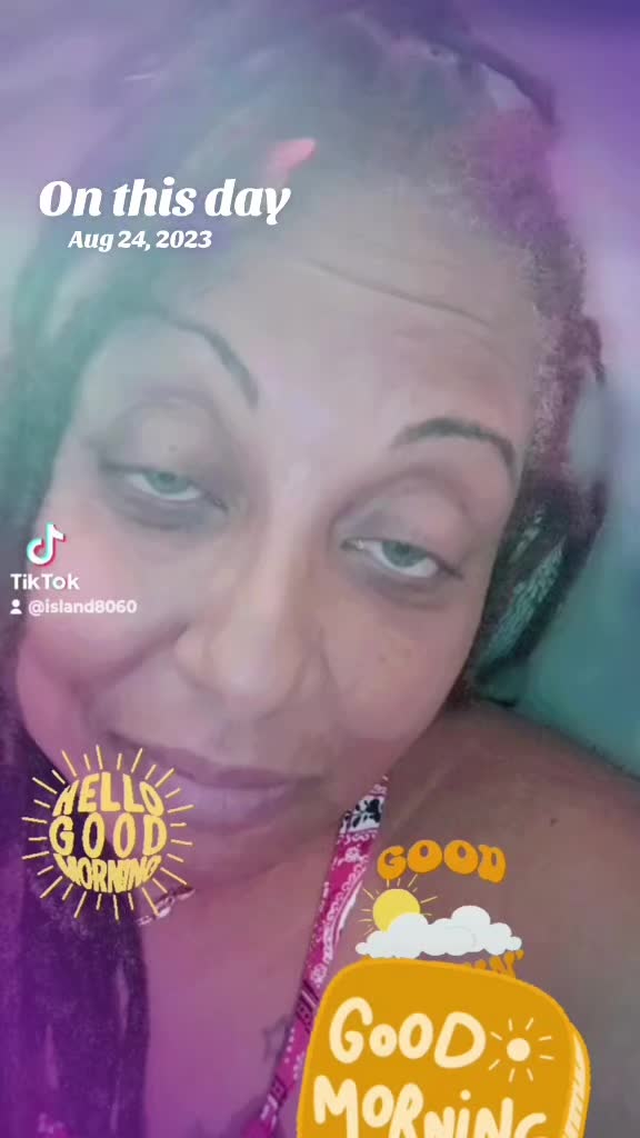 @Islandgurl🇩🇲🇻🇮🇺🇲