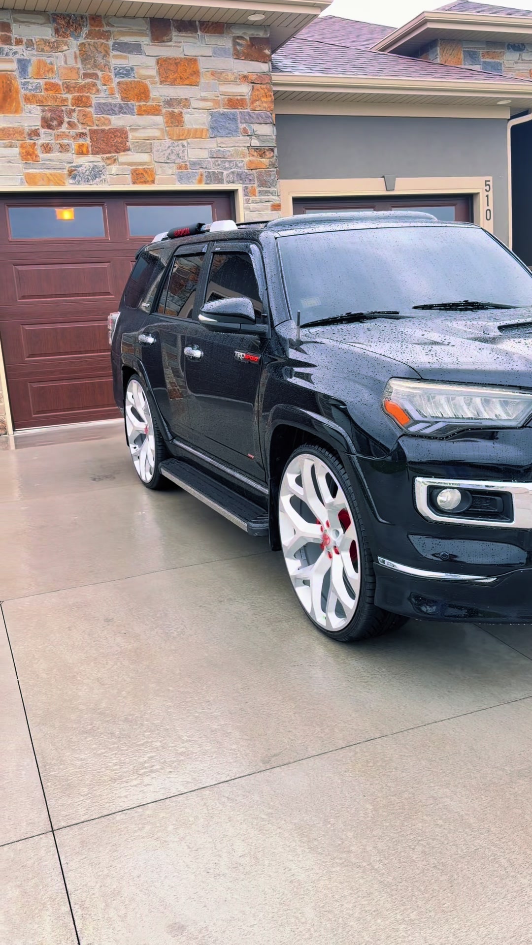 @4runner limited
