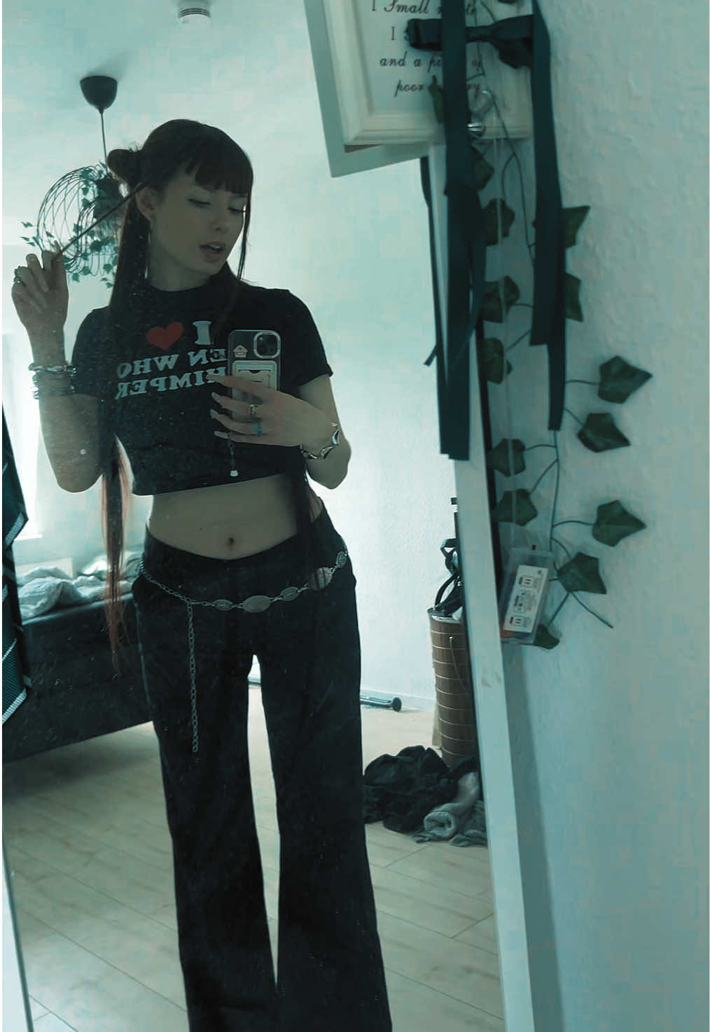 @‧₊˚✧VIV✧˚₊‧