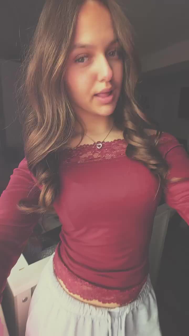 @𝐬𝐞𝐥𝐢𝐧𝐚