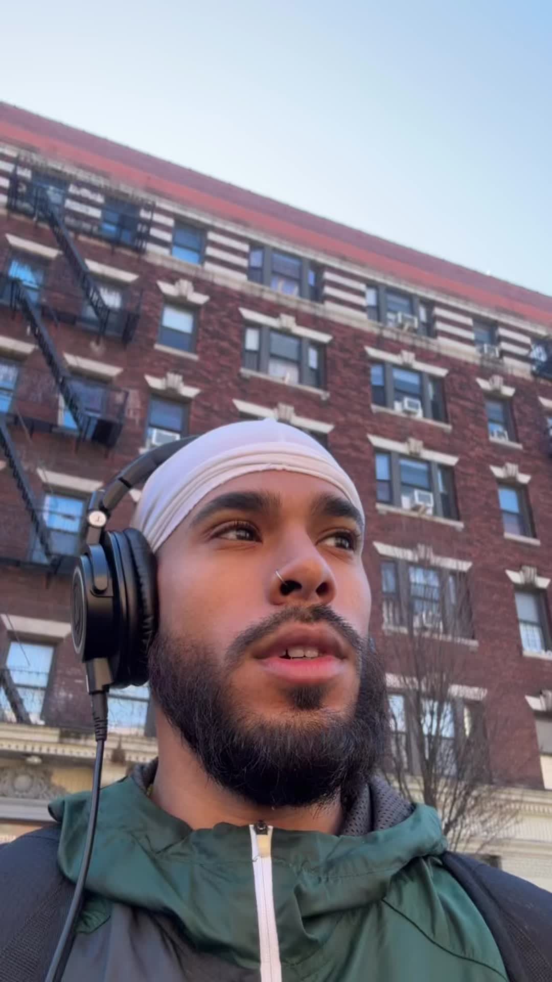 @JohnnyWavee