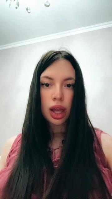 @Bella_cherry