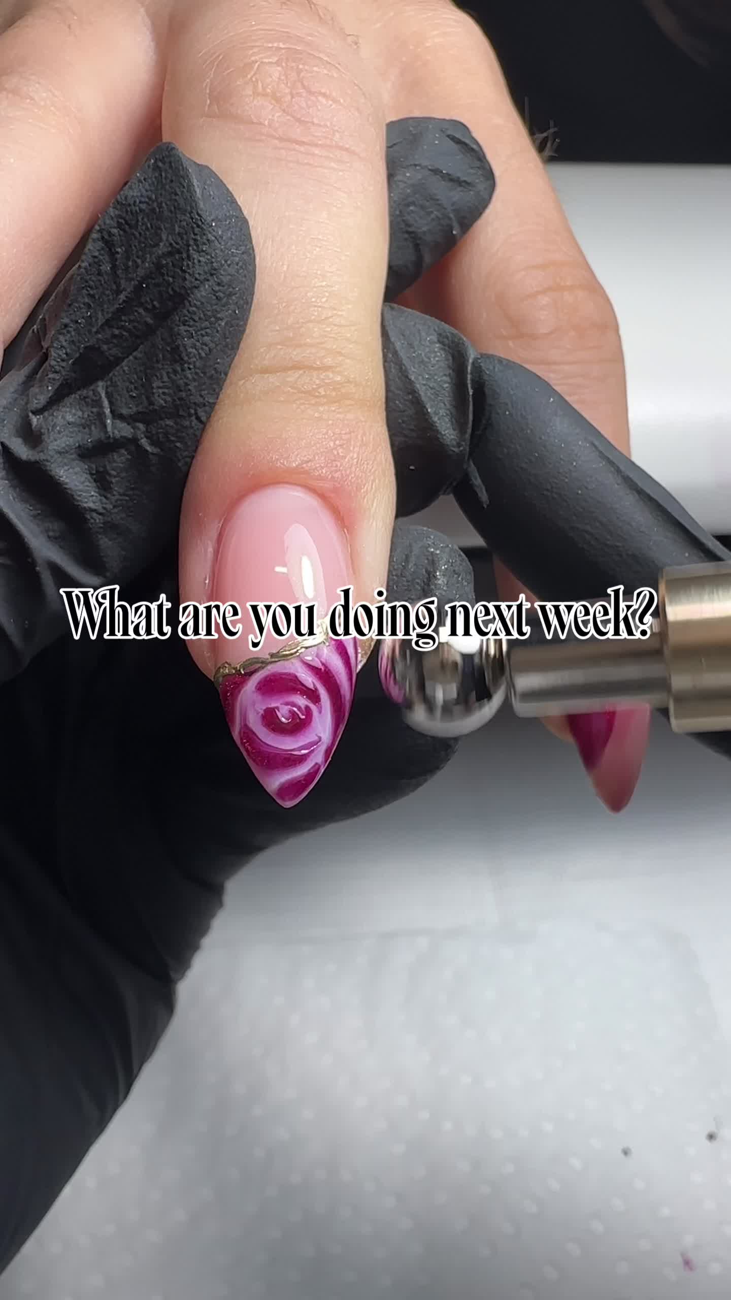 @nailsbymoosh