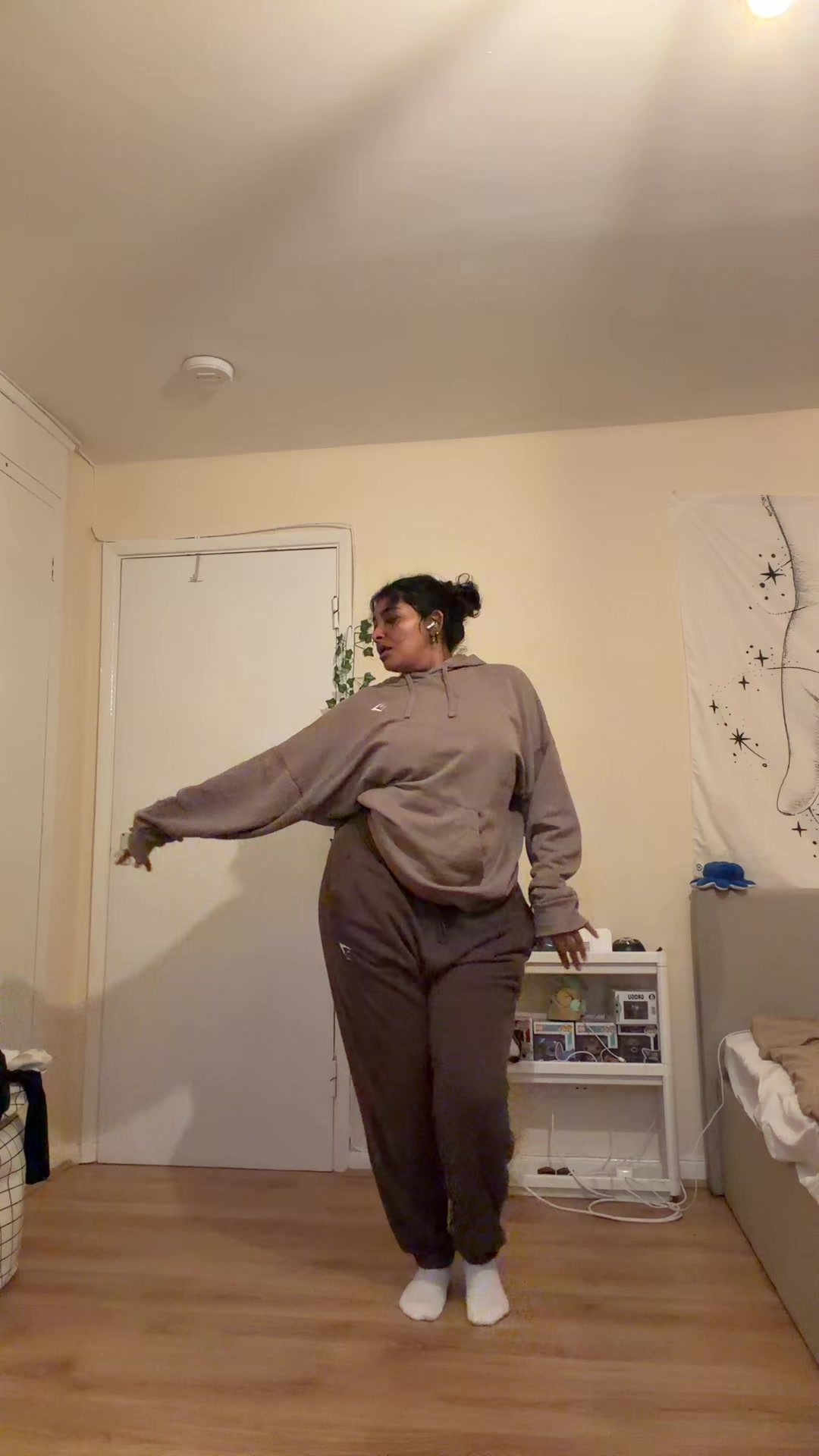 @Puhalini