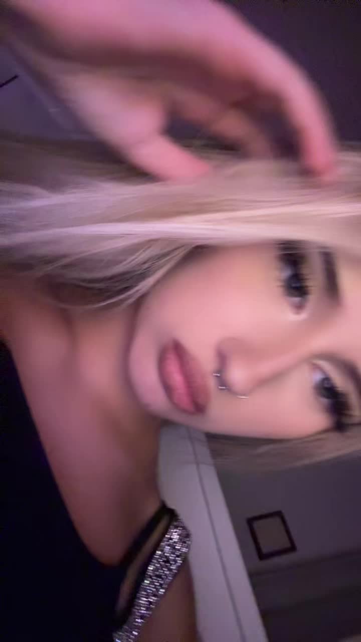 @💋