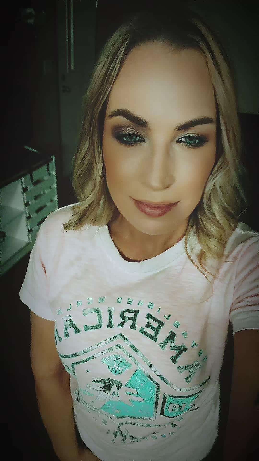 @_Robinthabank