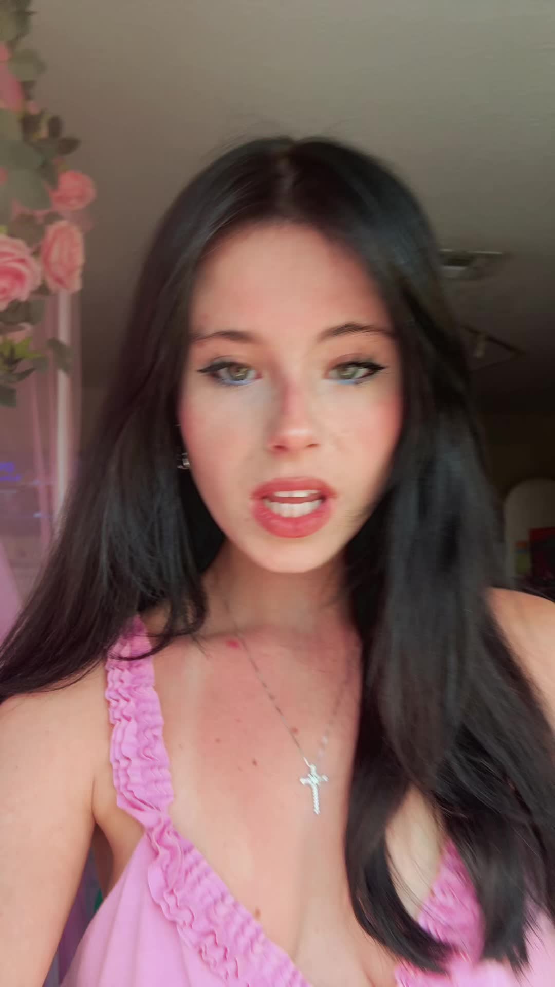 @tay ⟢