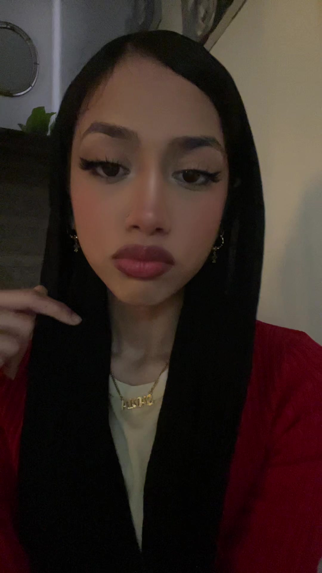 @️