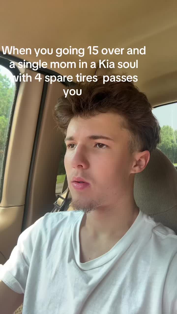 @🦈