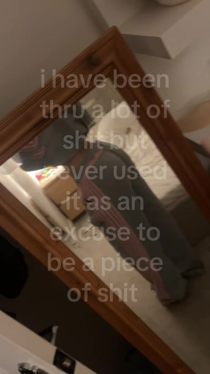 @𝐁𝐞𝐥𝐥𝐚-𝐠𝐫𝐚𝐜𝐞