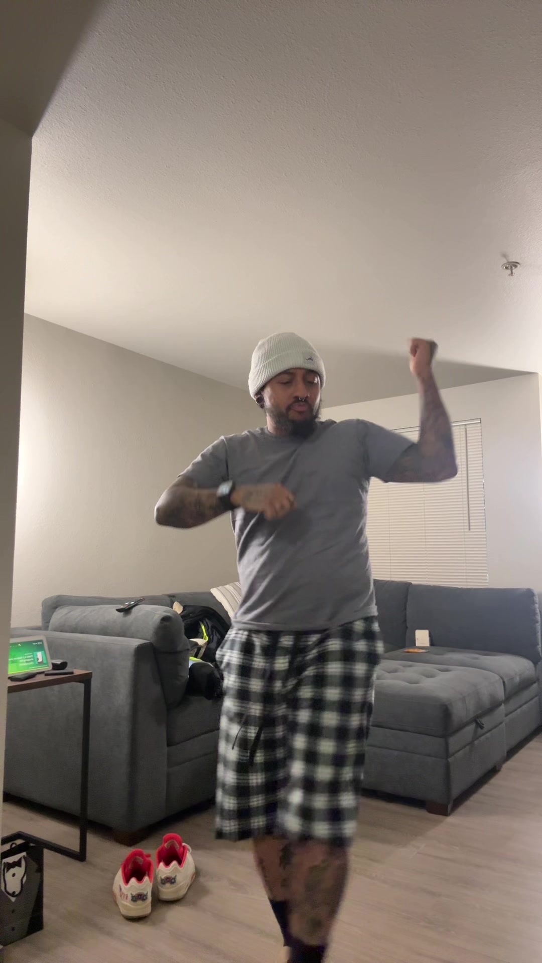 @normalguy20_
