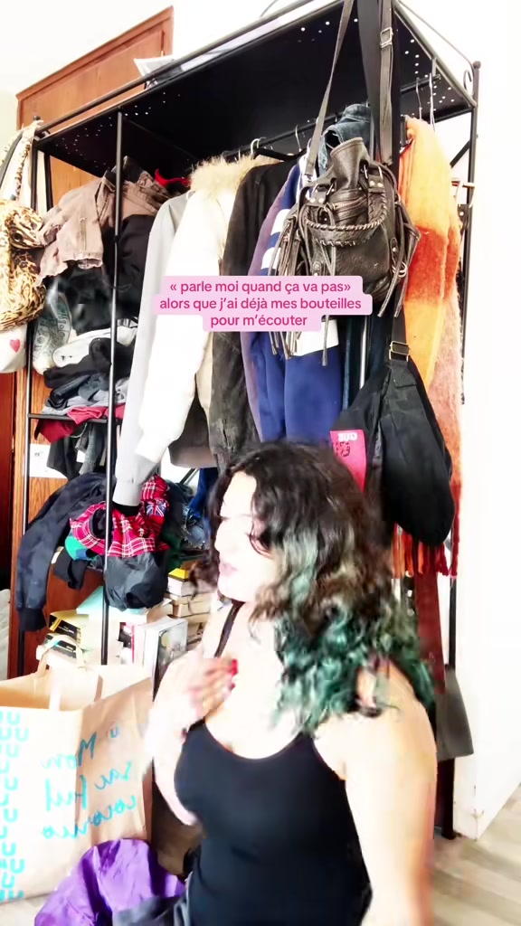 @</3