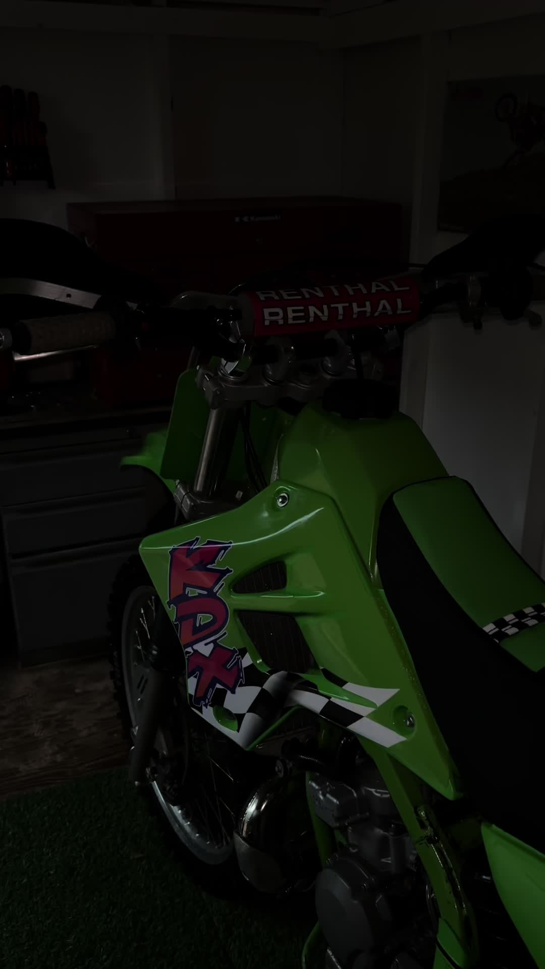 @miles.mcl