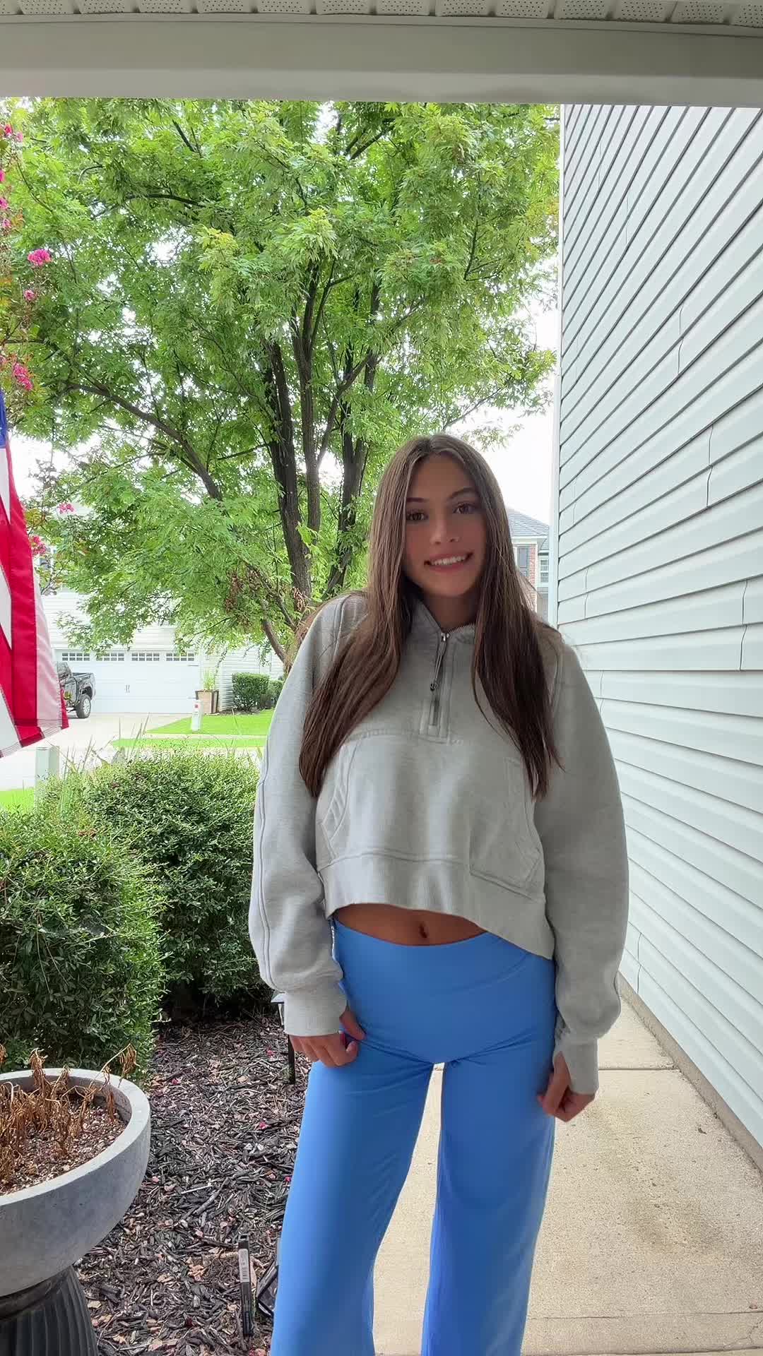 @bellagirll101