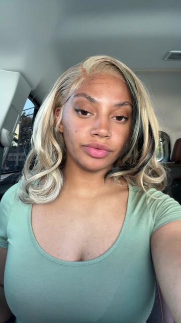 @Yana Marie✨