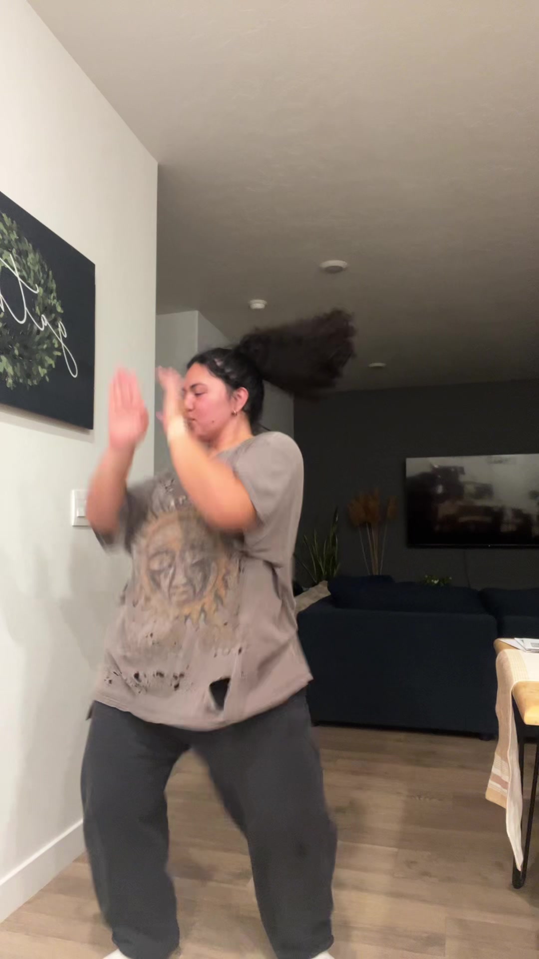 @Olala