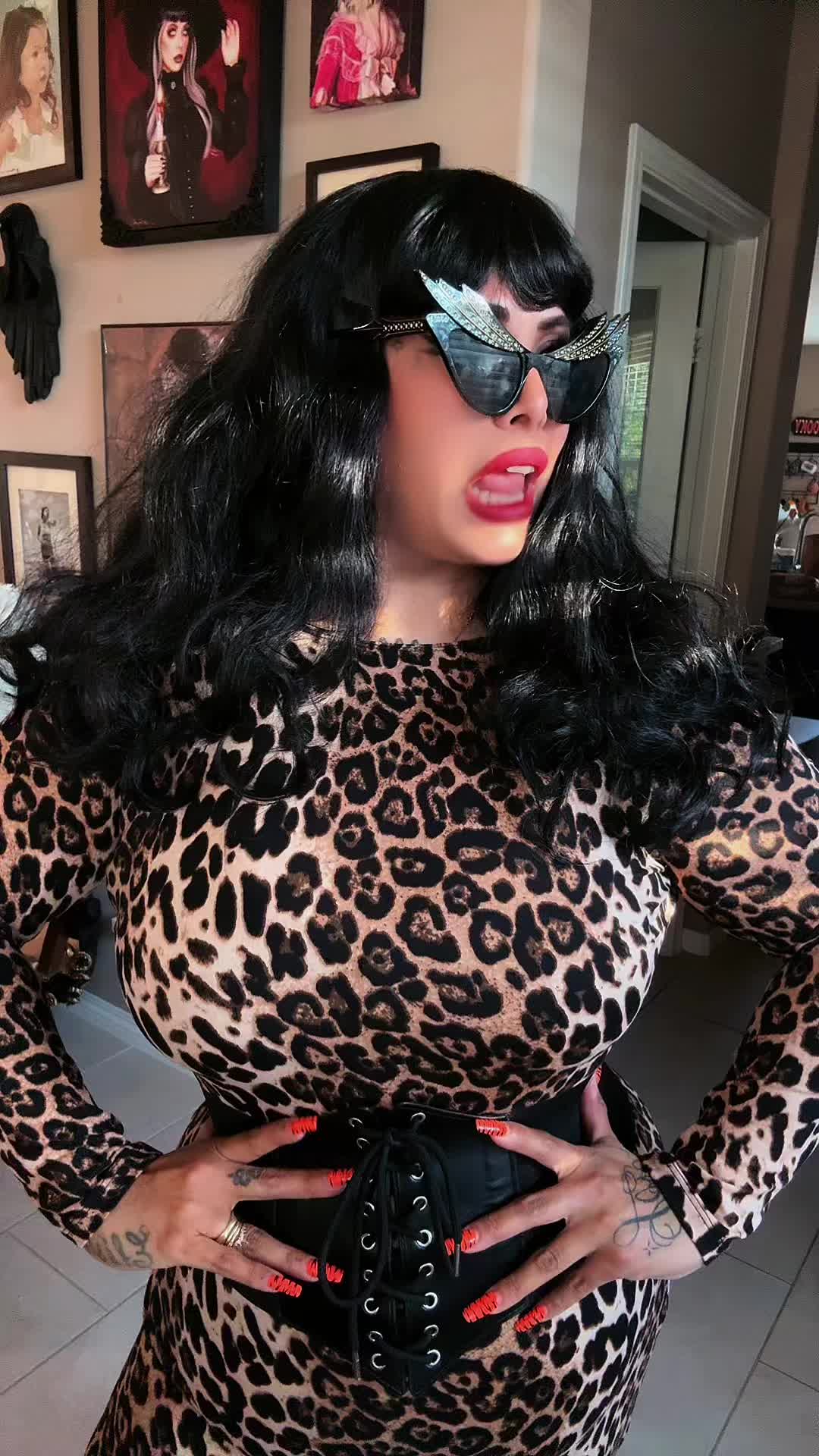 @🦇Desiree Wildassbih 🦇