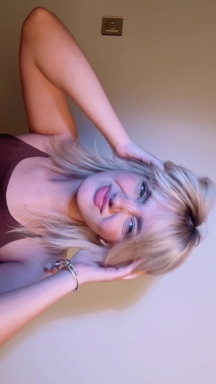 @niavin