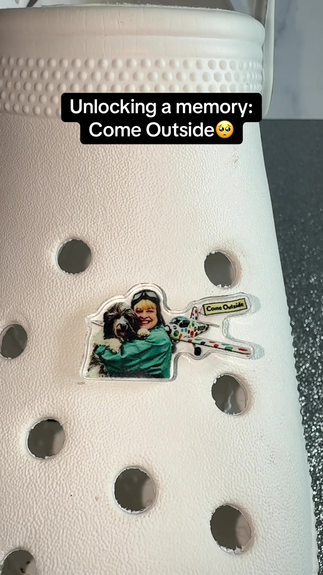 @Crocoscharms