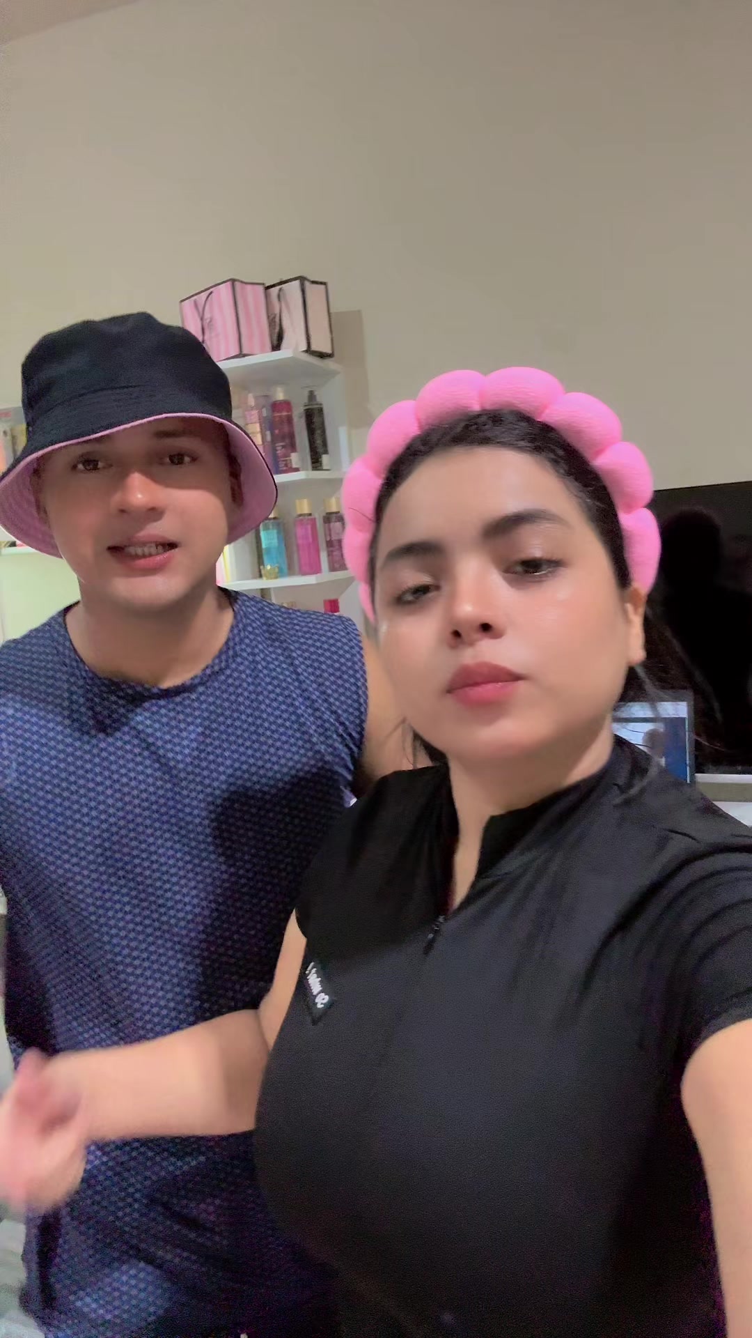 @Luna Oficial 🍒🇪🇨