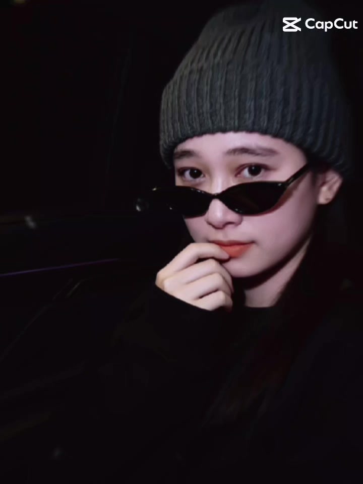 @๐P๐ธH๐คY๐U