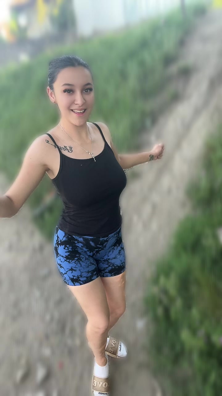 @delia_ozanaa