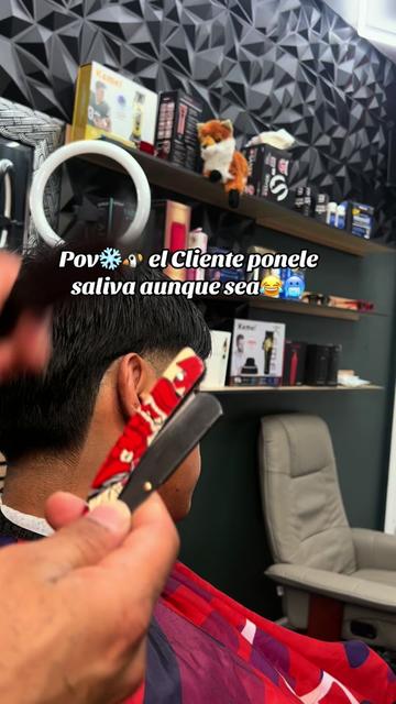 @#BarberoGufy🐧❄️el príncipe🤴