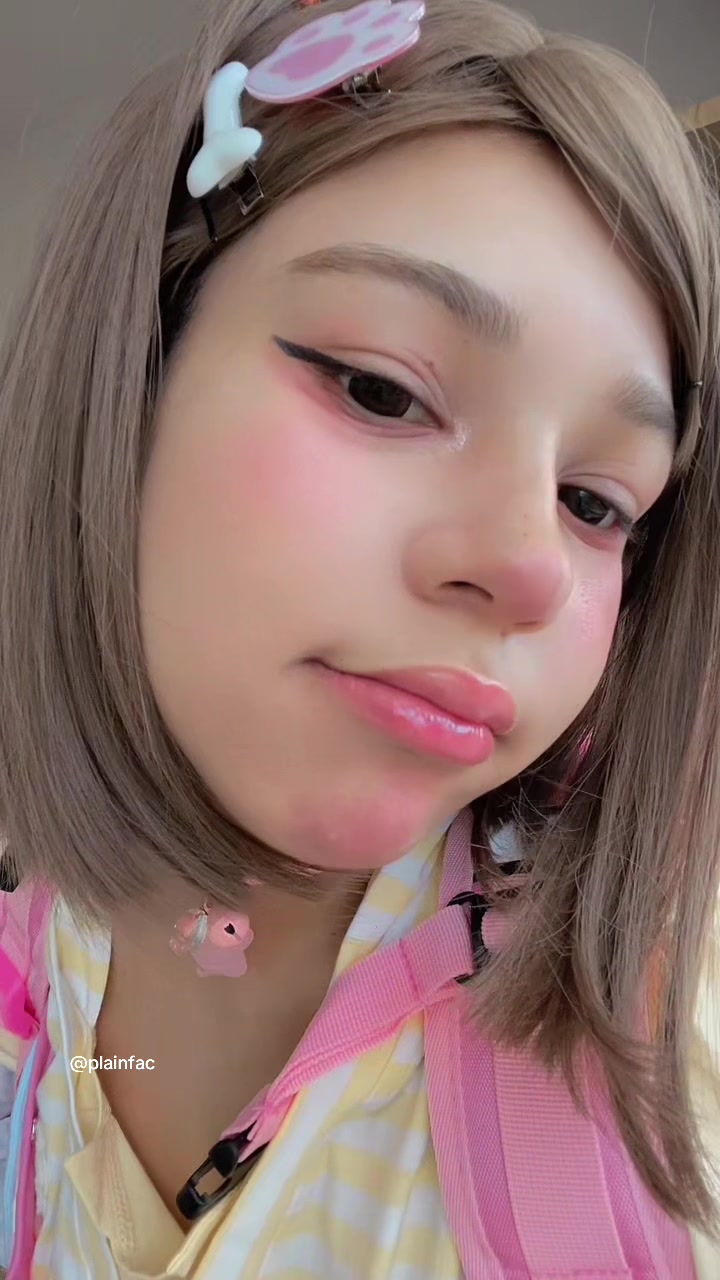 @𝐂𝐡𝐢𝐩𝐩𝐲クマ 猫