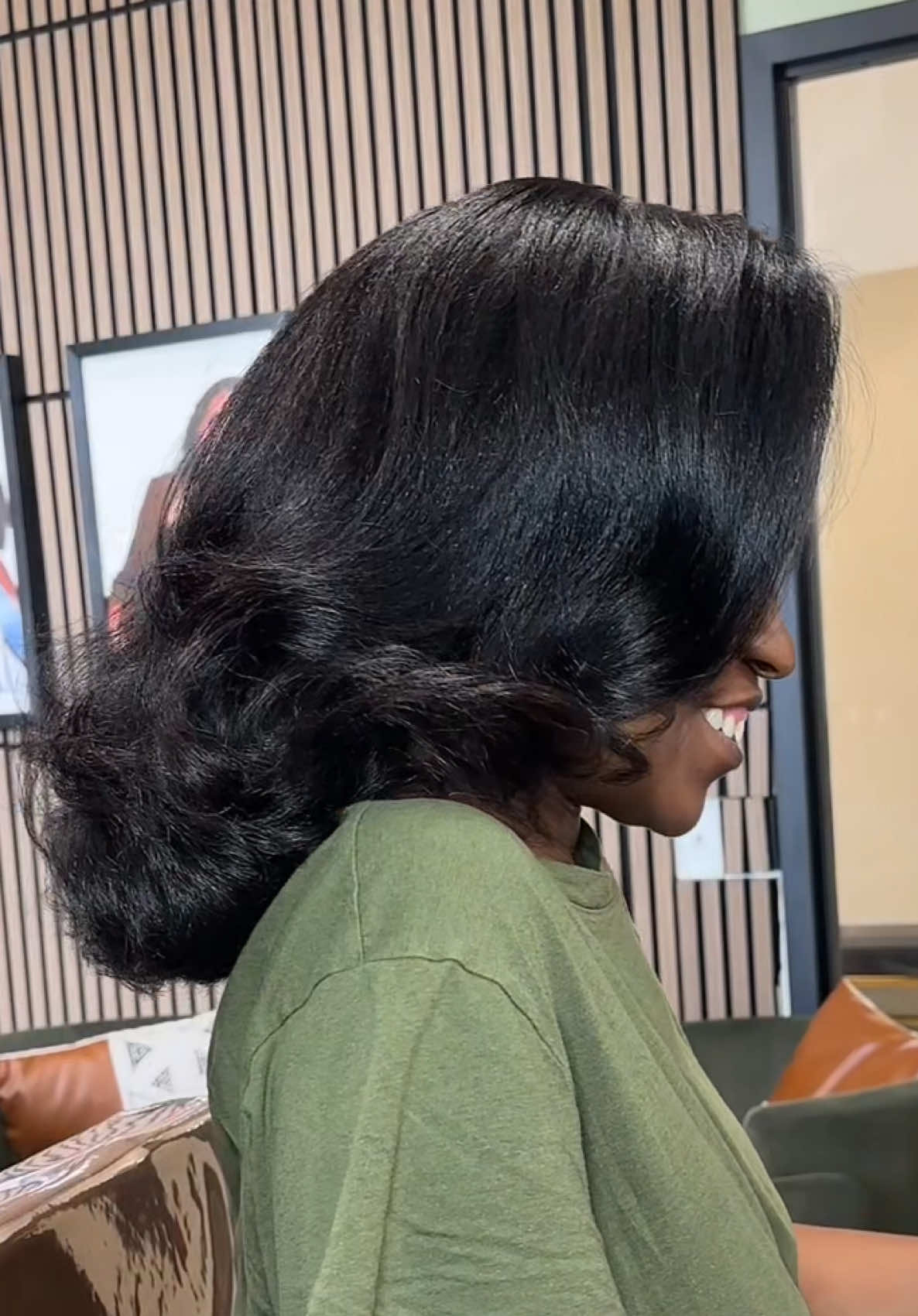 @TrueEssence_BeautyLounge