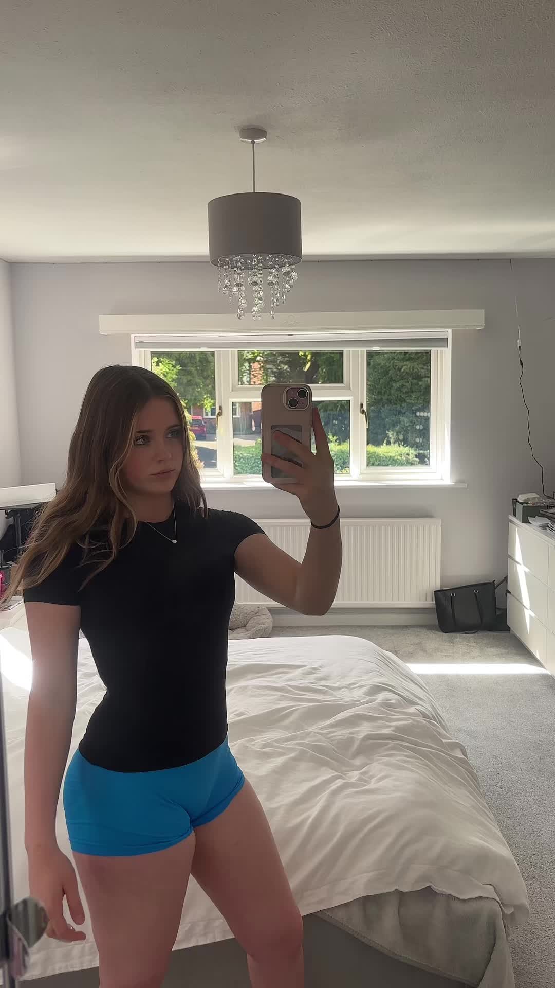 @x.lucy.x