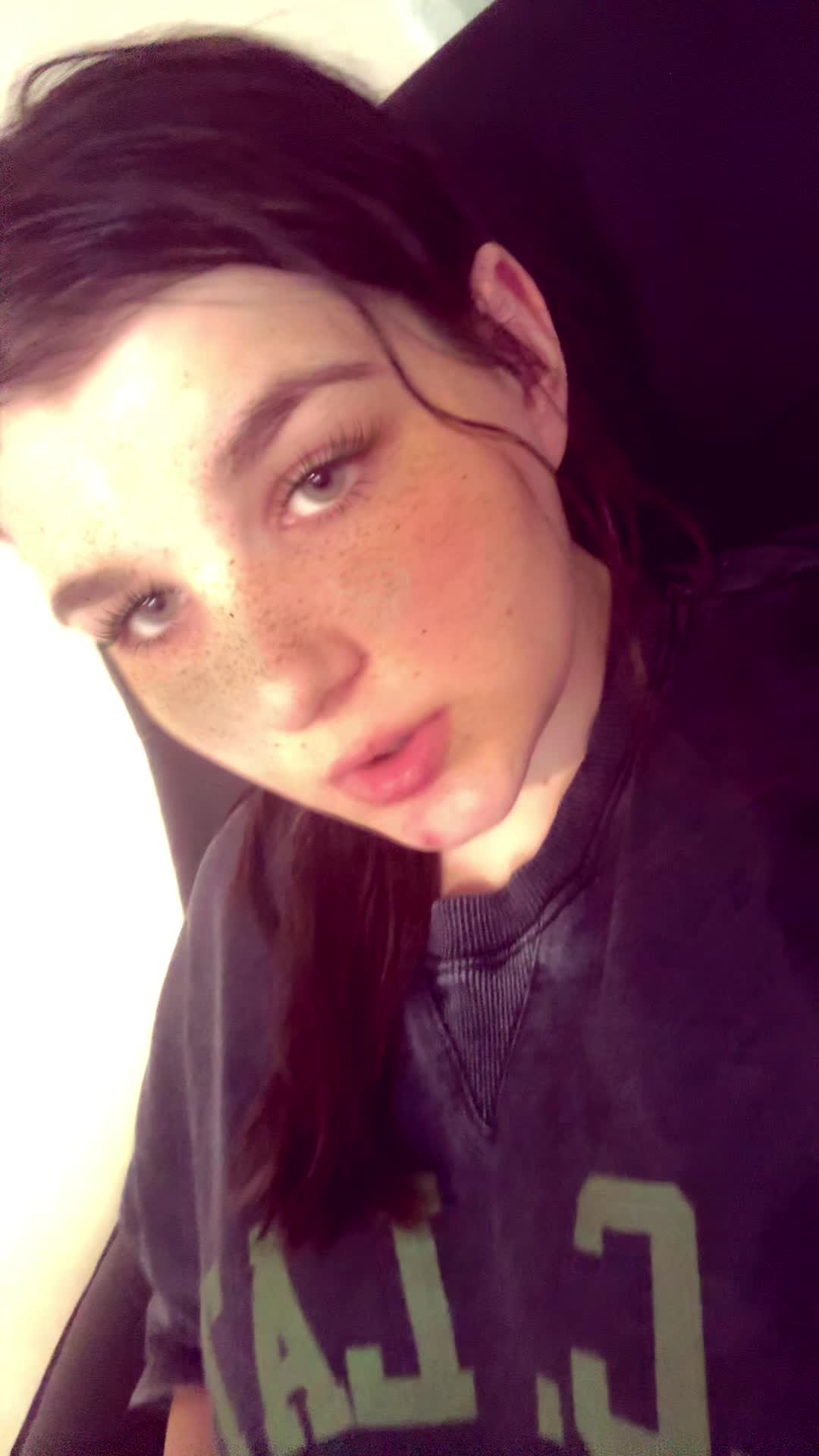 @Ell🦋🫶🏻