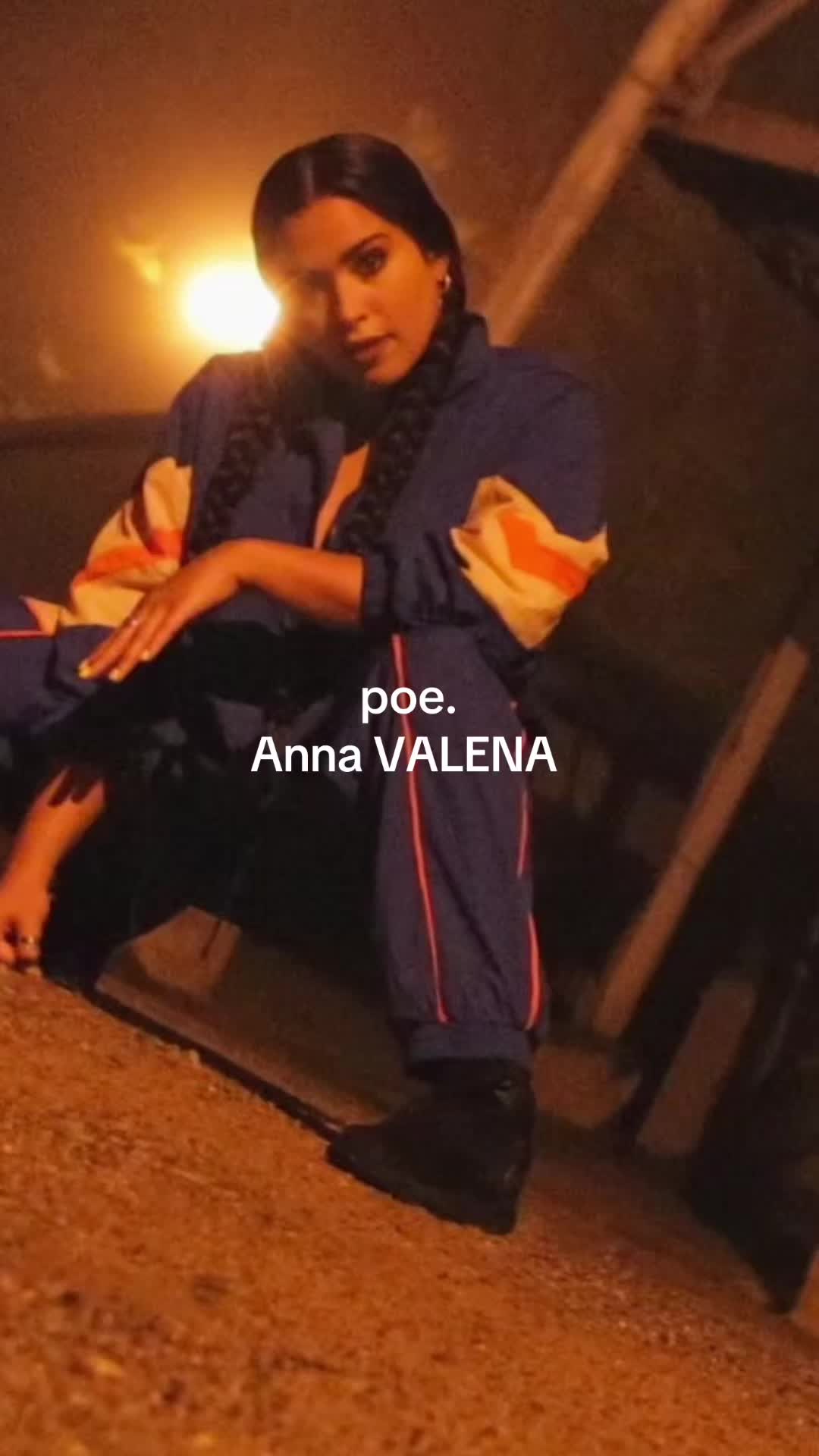 @Anna Valena