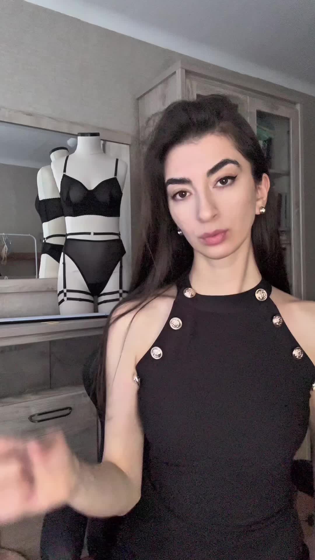 @Sofini_sews