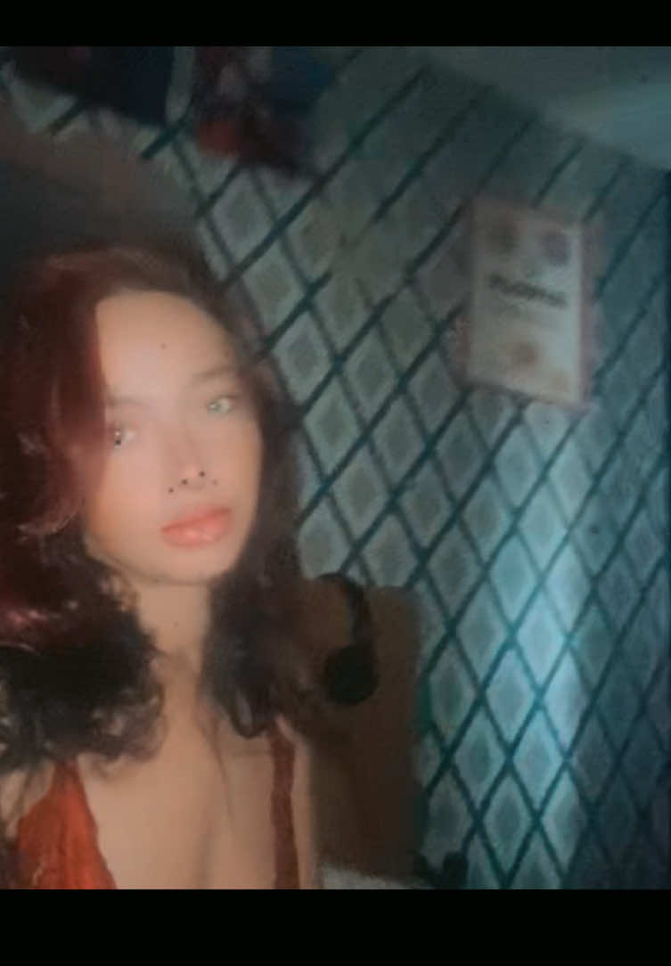 @𝖑͟𝖎͟𝖙͟𝖙͟𝖑͟𝖊͟ 𝖗͟𝖊͟𝖉͟❤️