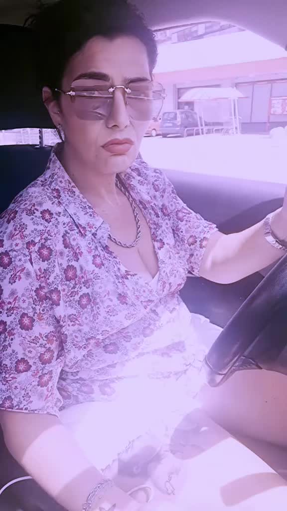 @Daniela 78