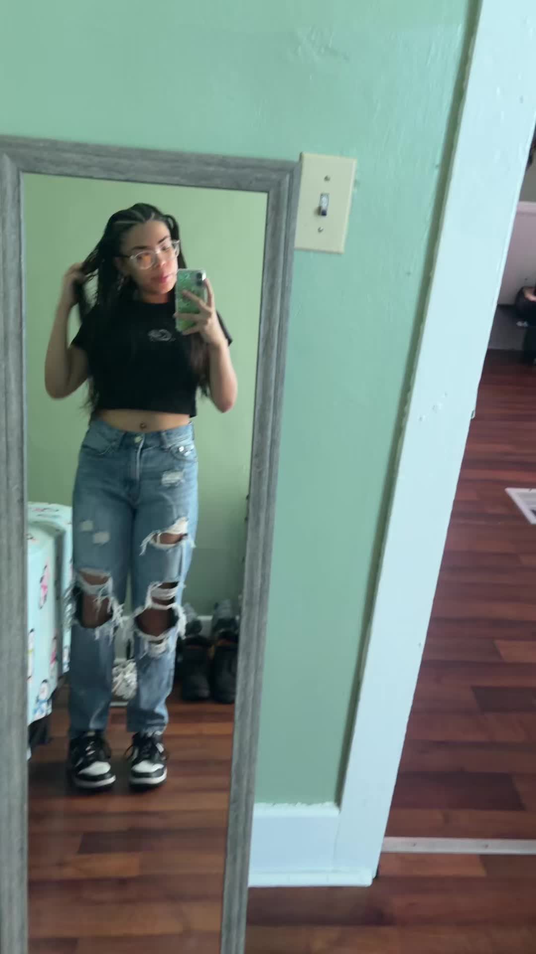 @yadirabrownnn