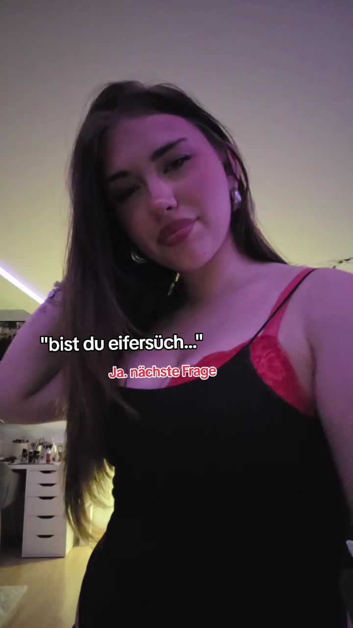 @(*≧з≦)