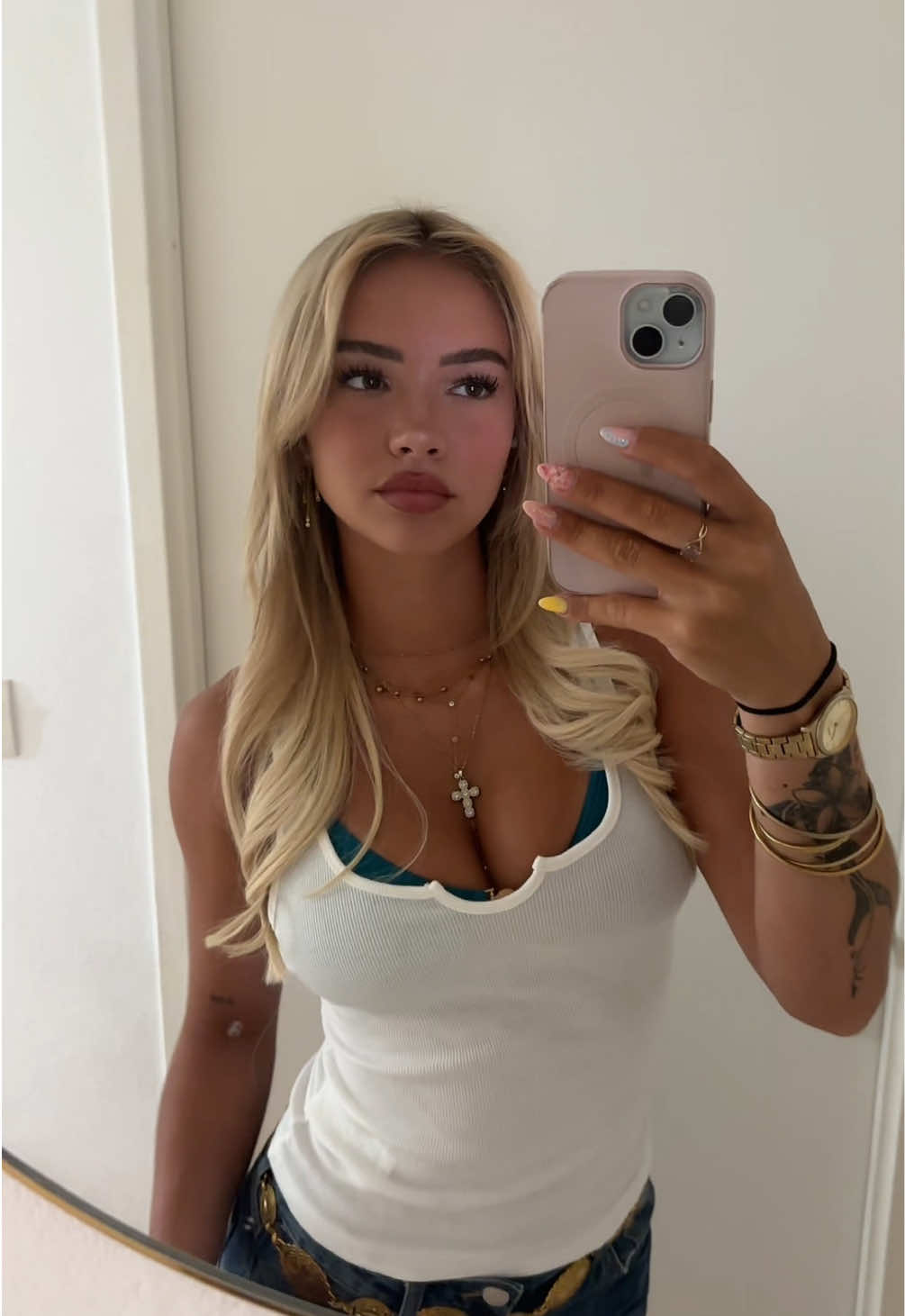 @𝐋𝐎𝐔𝐀𝐍𝐄 𝐋𝐄𝐑𝐎𝐘