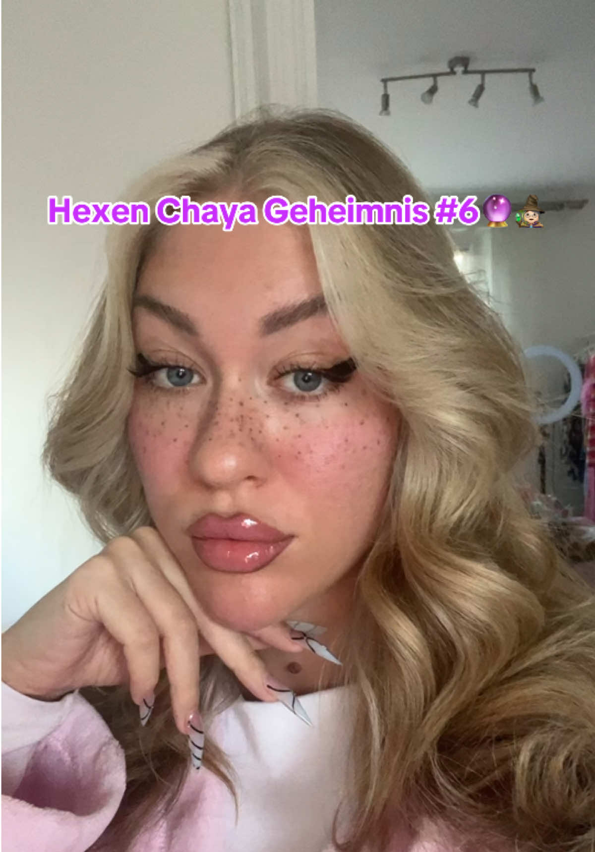 @LUISA JASMIN🌺