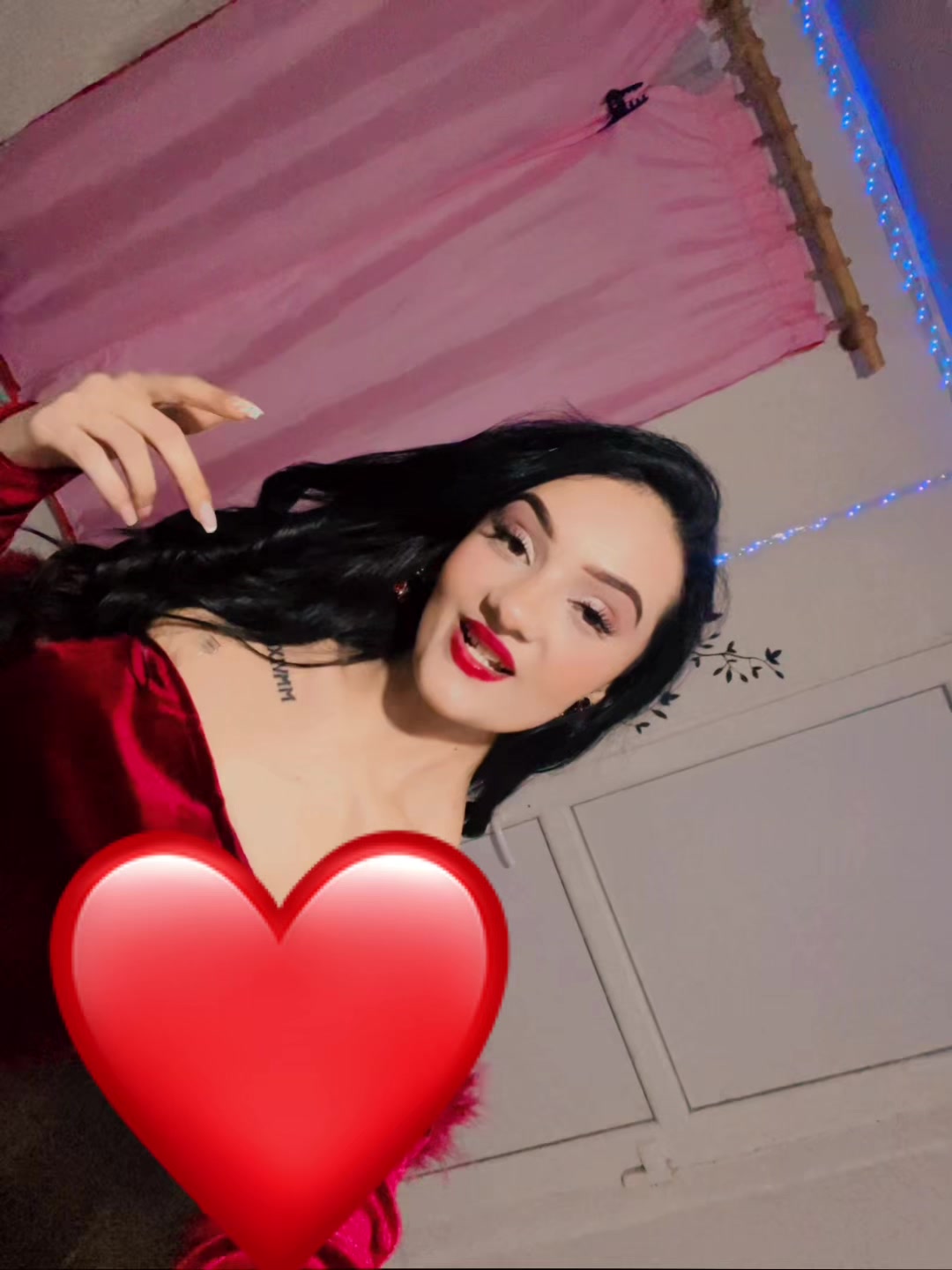@Anaszkaaa 💋✌