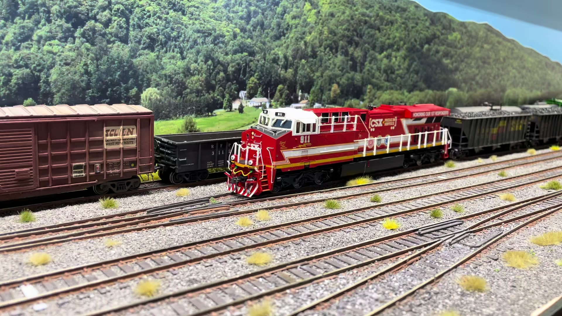 @MAKIN’ TRACKS