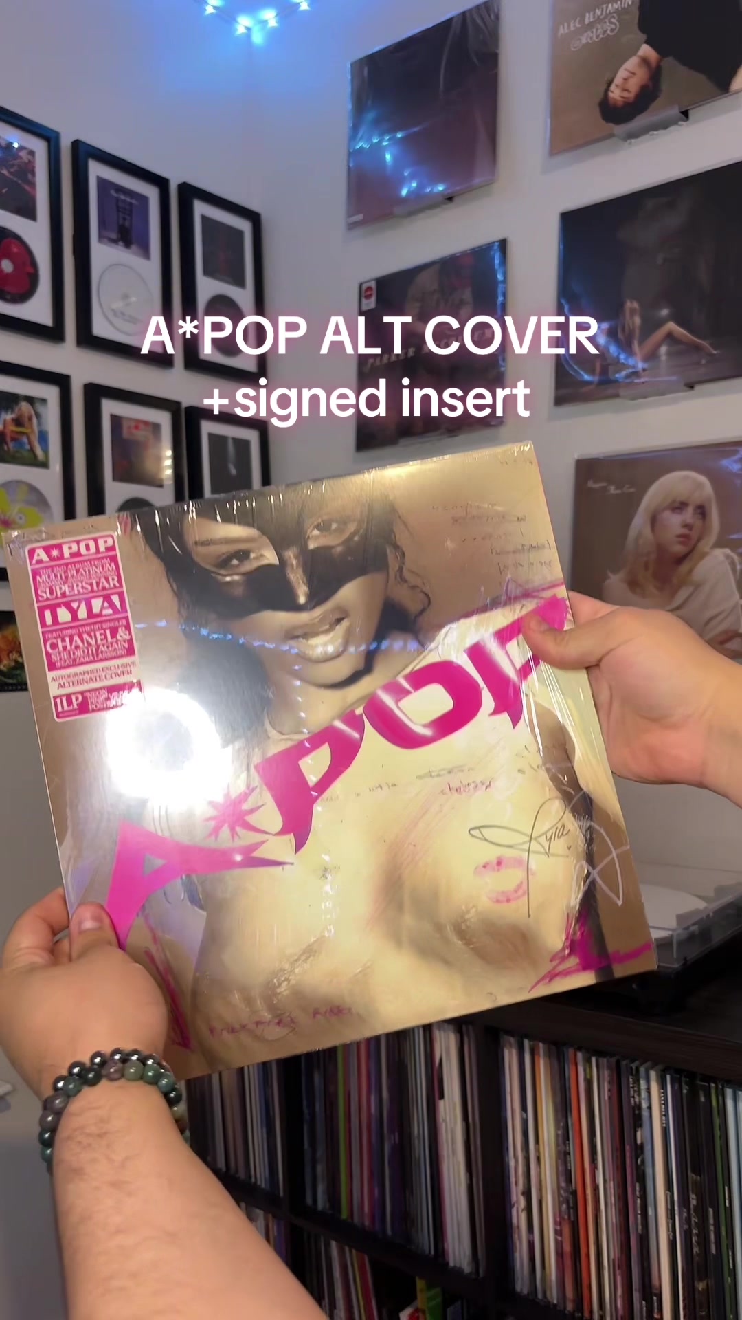 @Jjvinyls