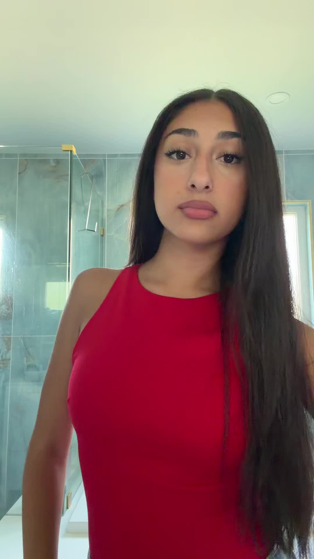 @sarah