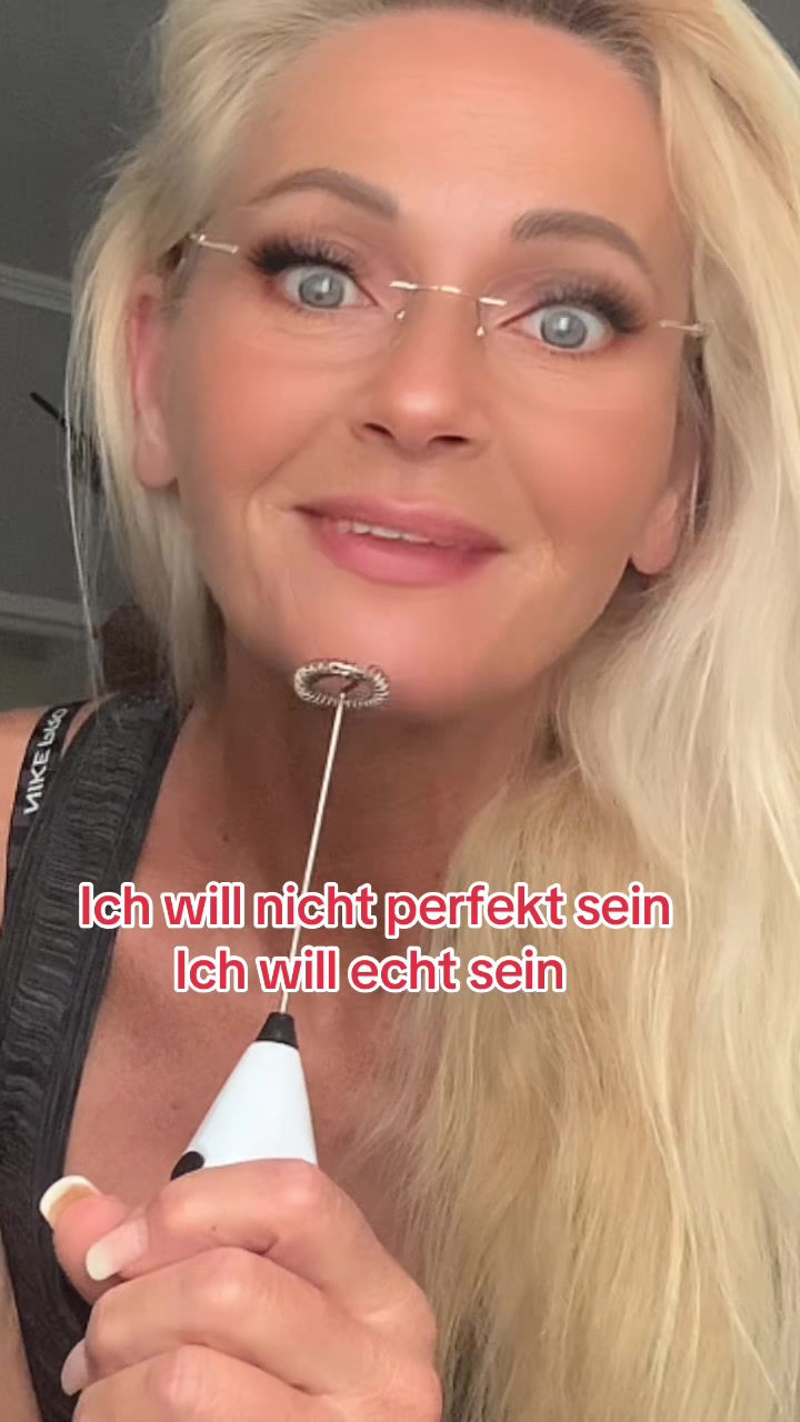 @Nicole