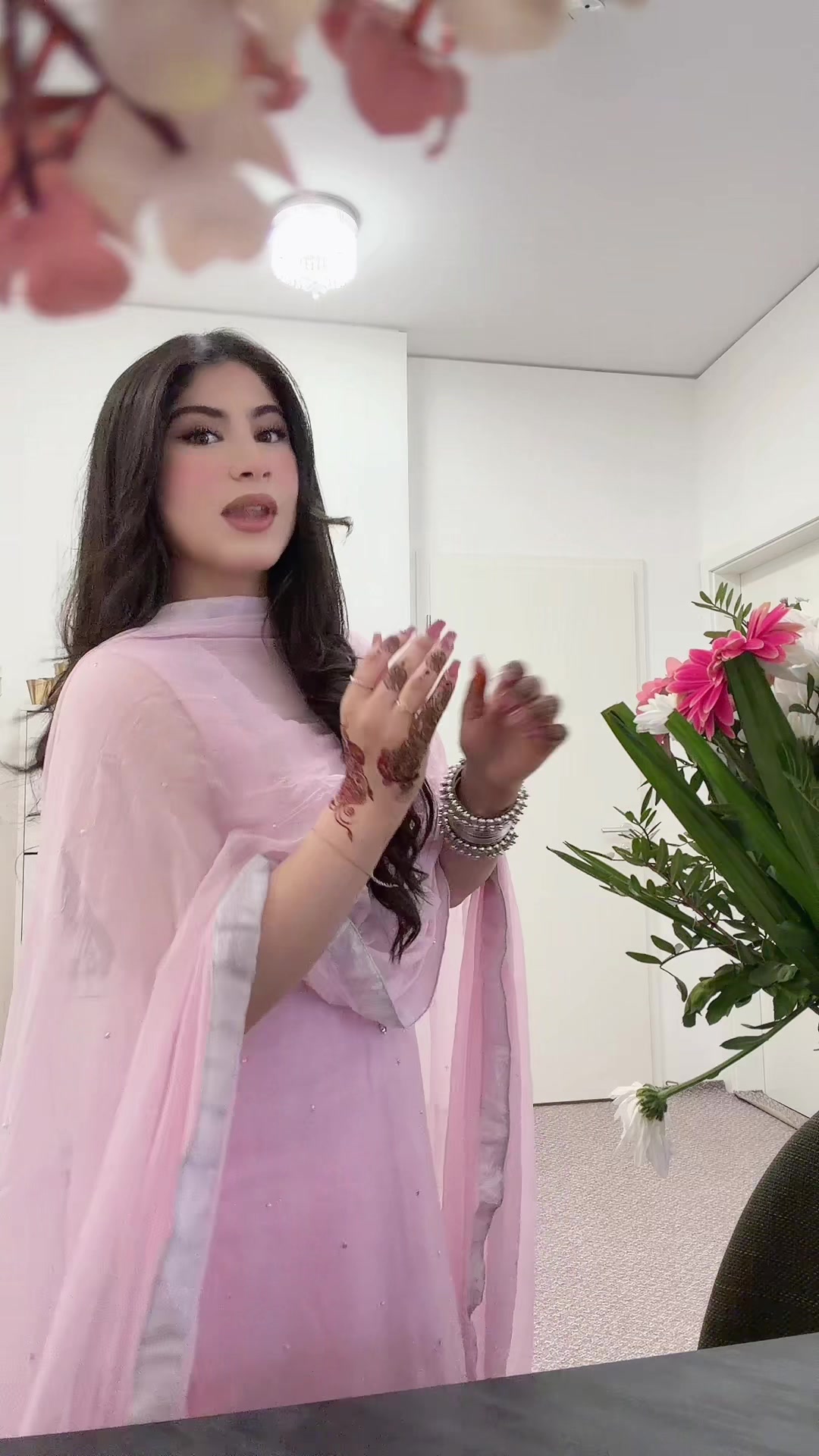 @MAHNOOR✨