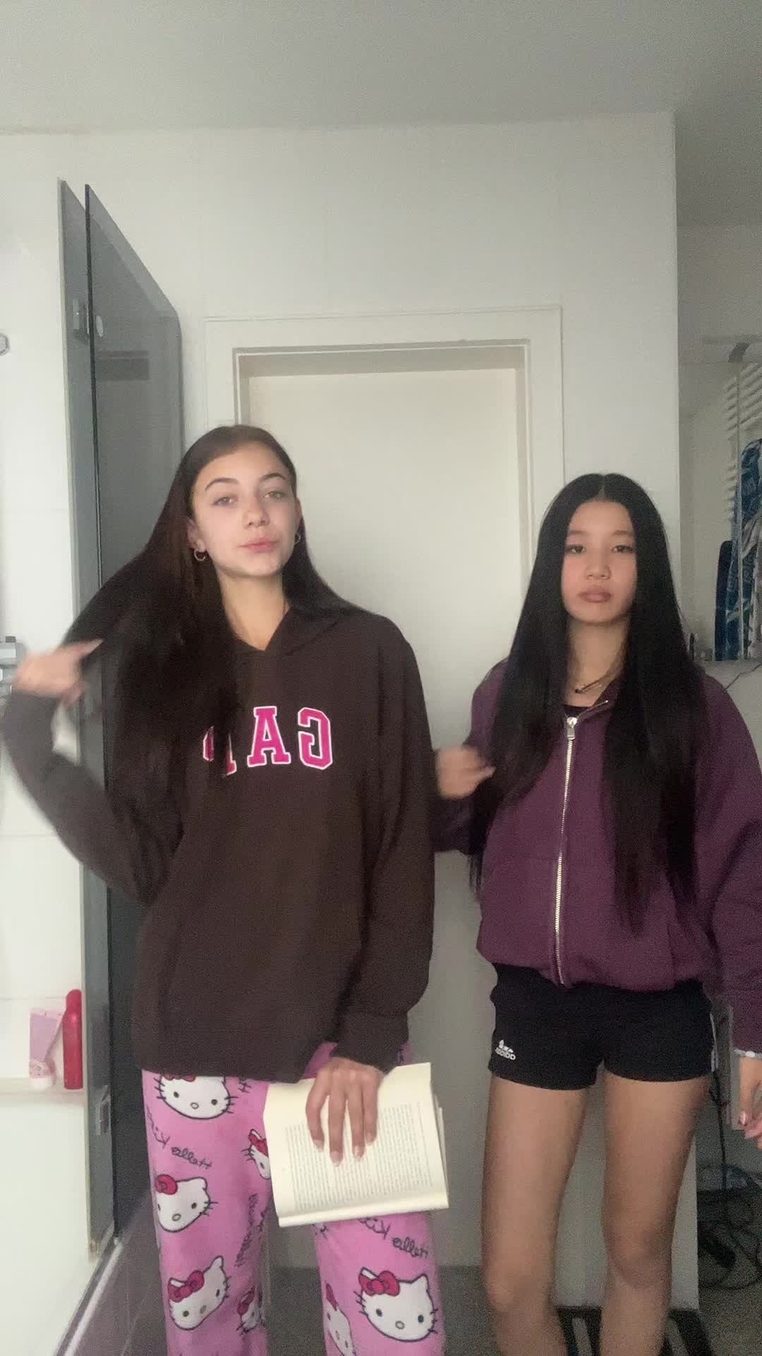 @𝐂