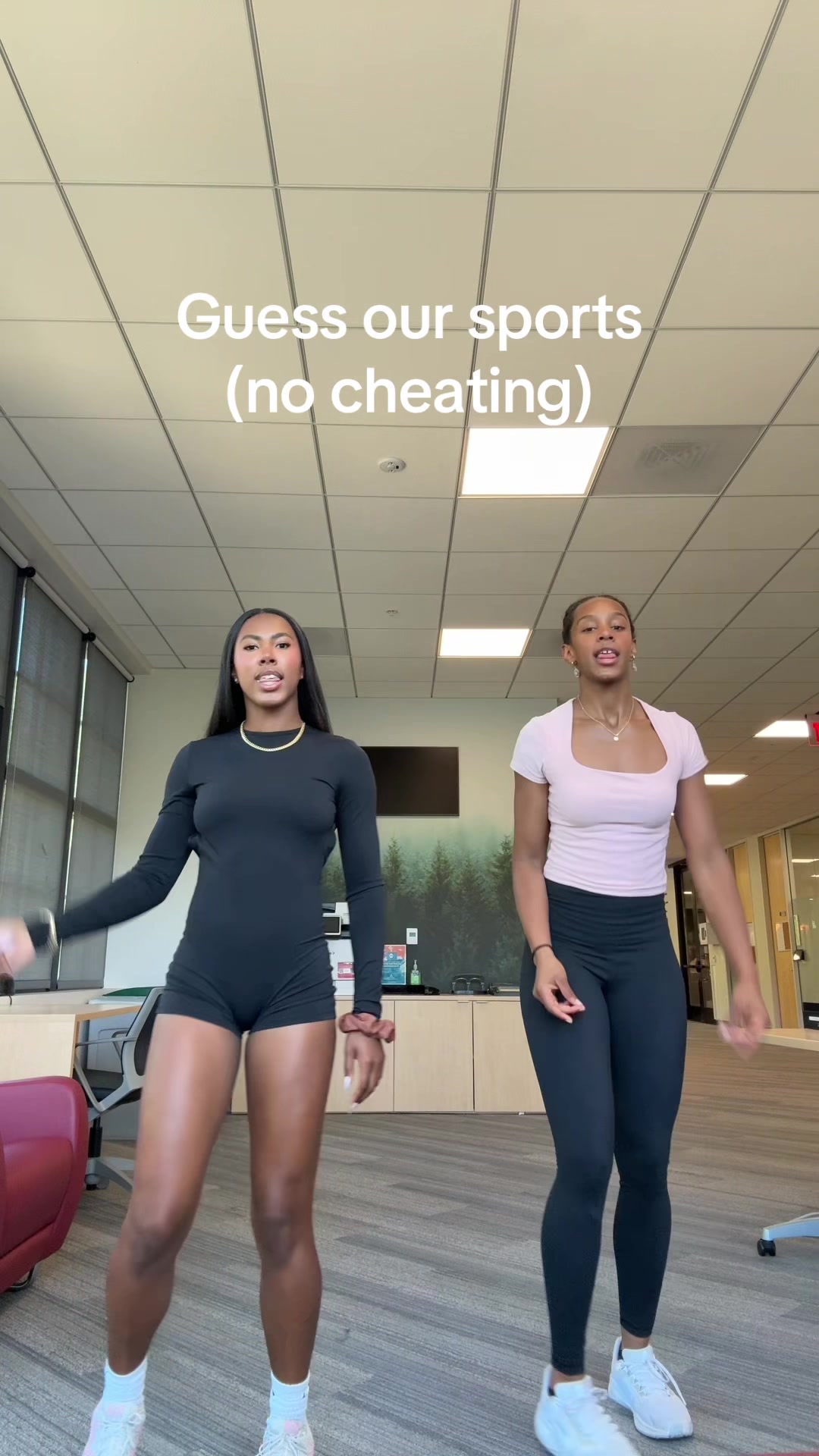 @zariaqueenn