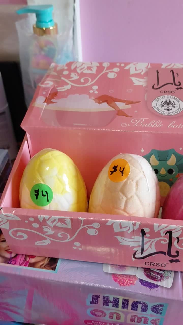@Kiticosmetics