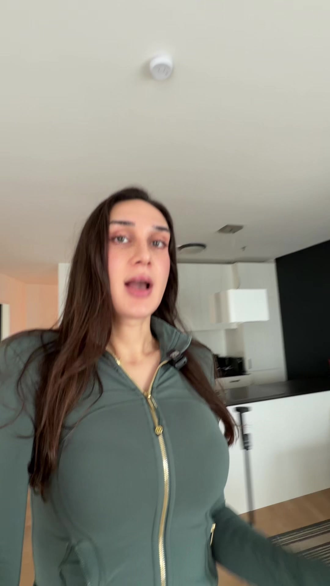 @Celia Shia